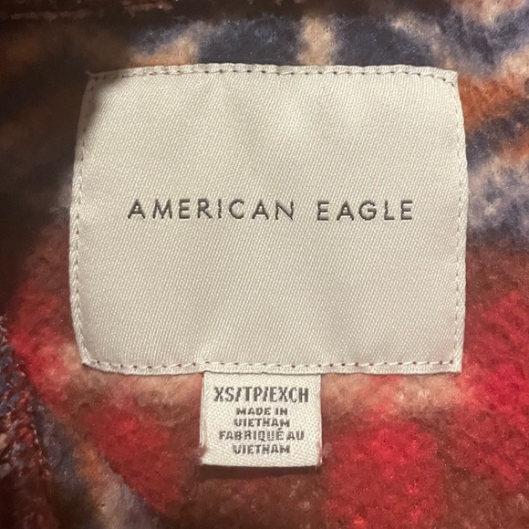 American Eagle fleece quarter zip Christmas collection - Picture 3 of 4